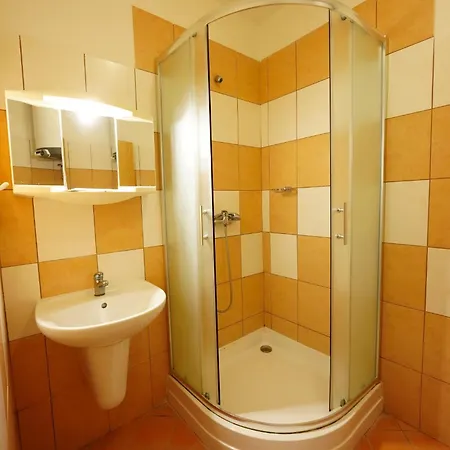 בית הארחה Ohrada
