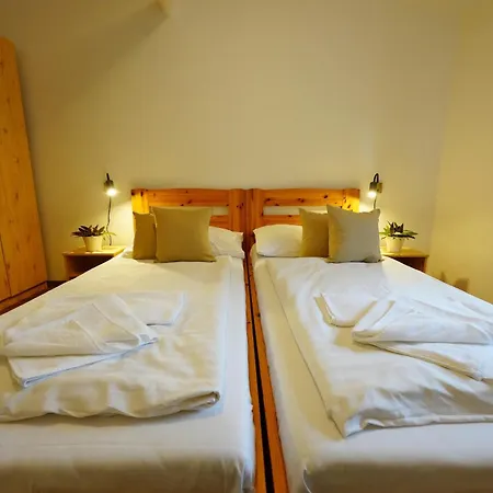 Ohrada Vendégház Vísky